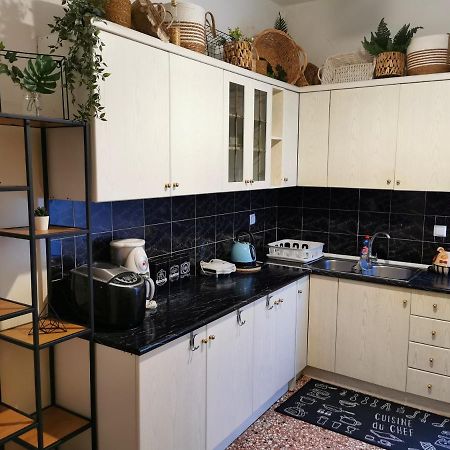 Central Apartment Kalamata Ngoại thất bức ảnh